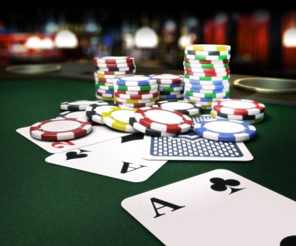 Playing live dealer games at online casinos – Tips and tricks